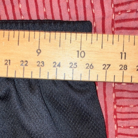 Air Jordan kids 6-7 yrs Nike basketball Black shorts “Jump Man” - Picture 7 of 11